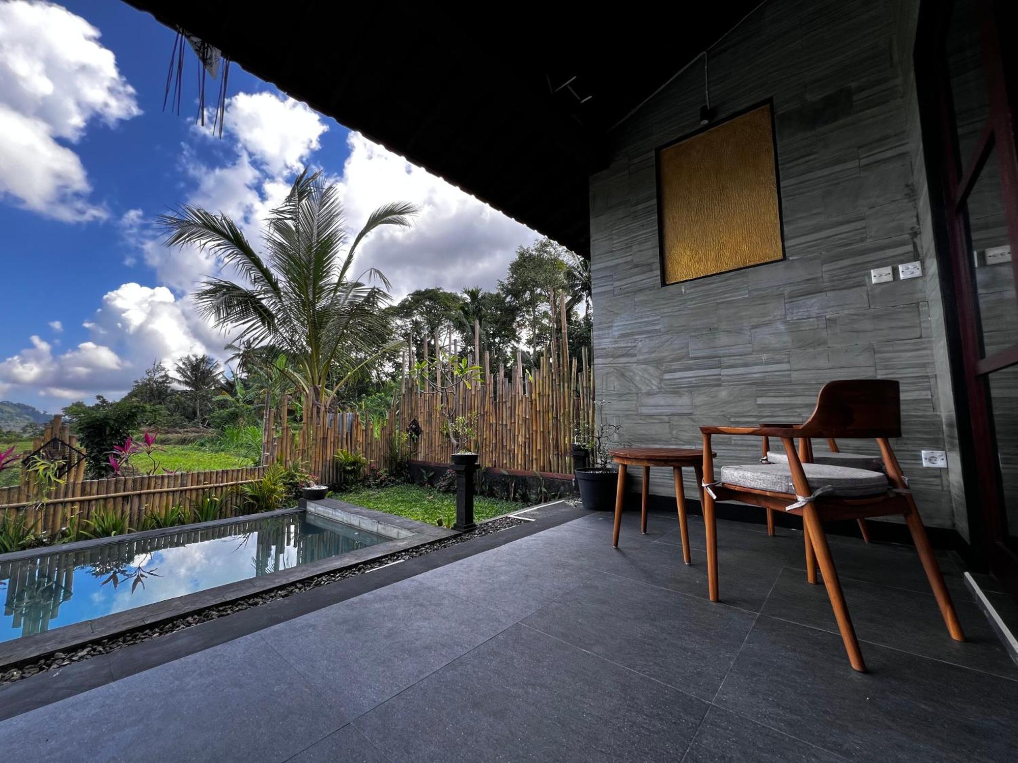 Ume Dukuh Sidemen Lodge